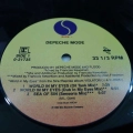 Depeche Mode,  World In My Eyes / Happiest Girl / Sea Of Sin, 12" 33rpm 1990 US, Sire, płyta winylowa
