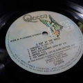 Queen, A Day At The Races, LP 1976 Japan, Elektra, płyta winylowa